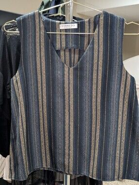 Fibreto Women's Navy and Tan Striped V-Neck Sleeveless Top